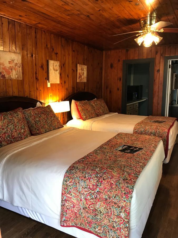Riverside Lodge At Chimney Rock Eksteriør billede