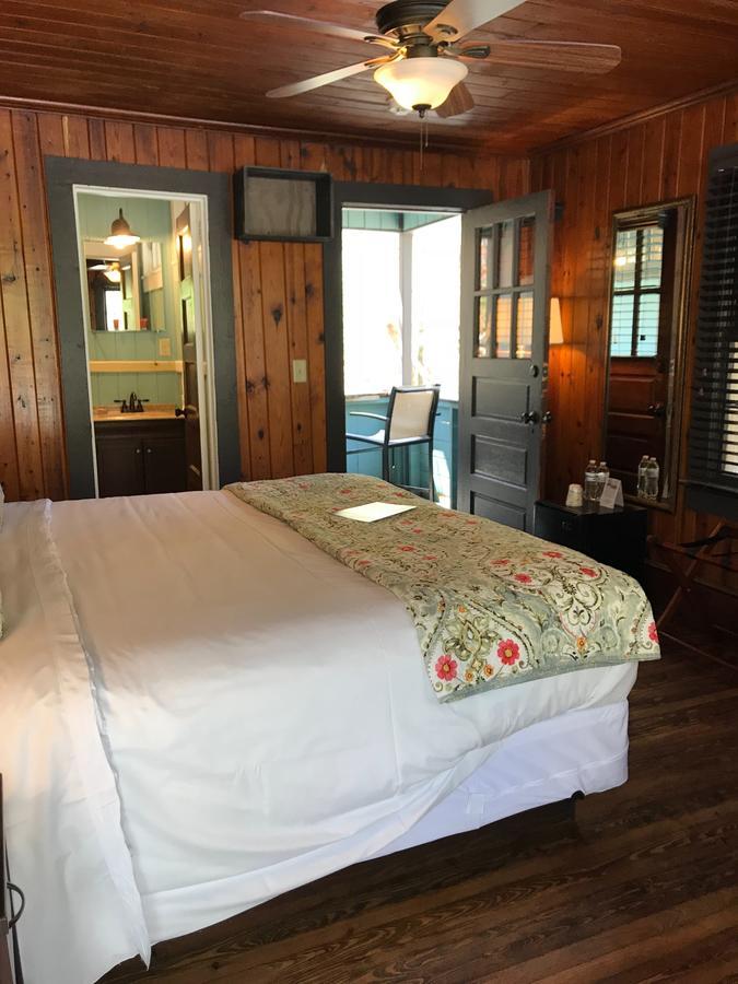Riverside Lodge At Chimney Rock Eksteriør billede